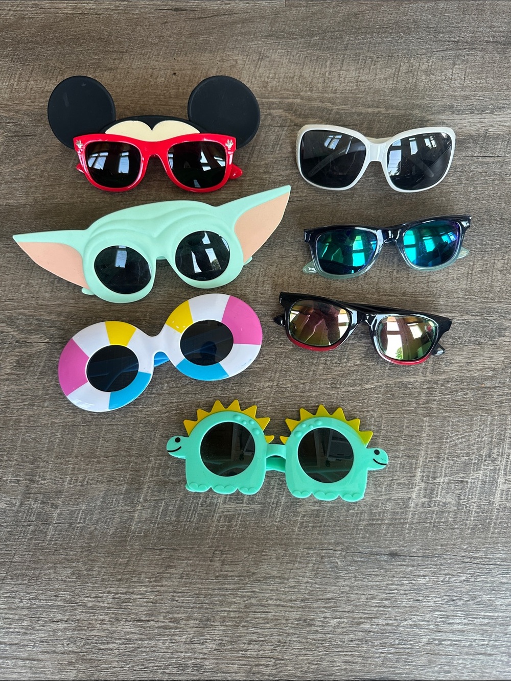 EUC Mickey Star Wars Spiderman Sunglasses Bundle Set